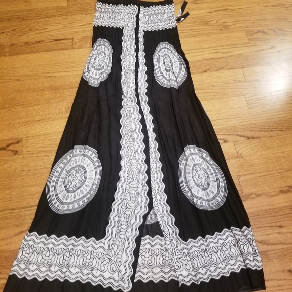 Streples maxi dress /  swimsuit cover - Picture 2 of 4